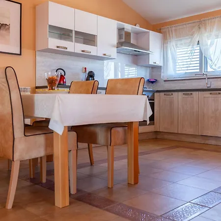 Apartment Marinko, No 4 Zadar
