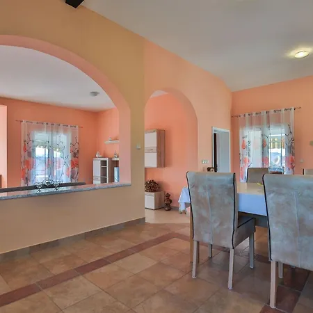 Apartment Marinko, No 4 Zadar